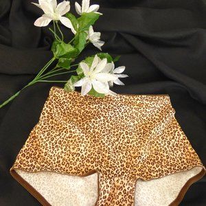 FLEXEES High-Waisted Panties (L) - NWOT